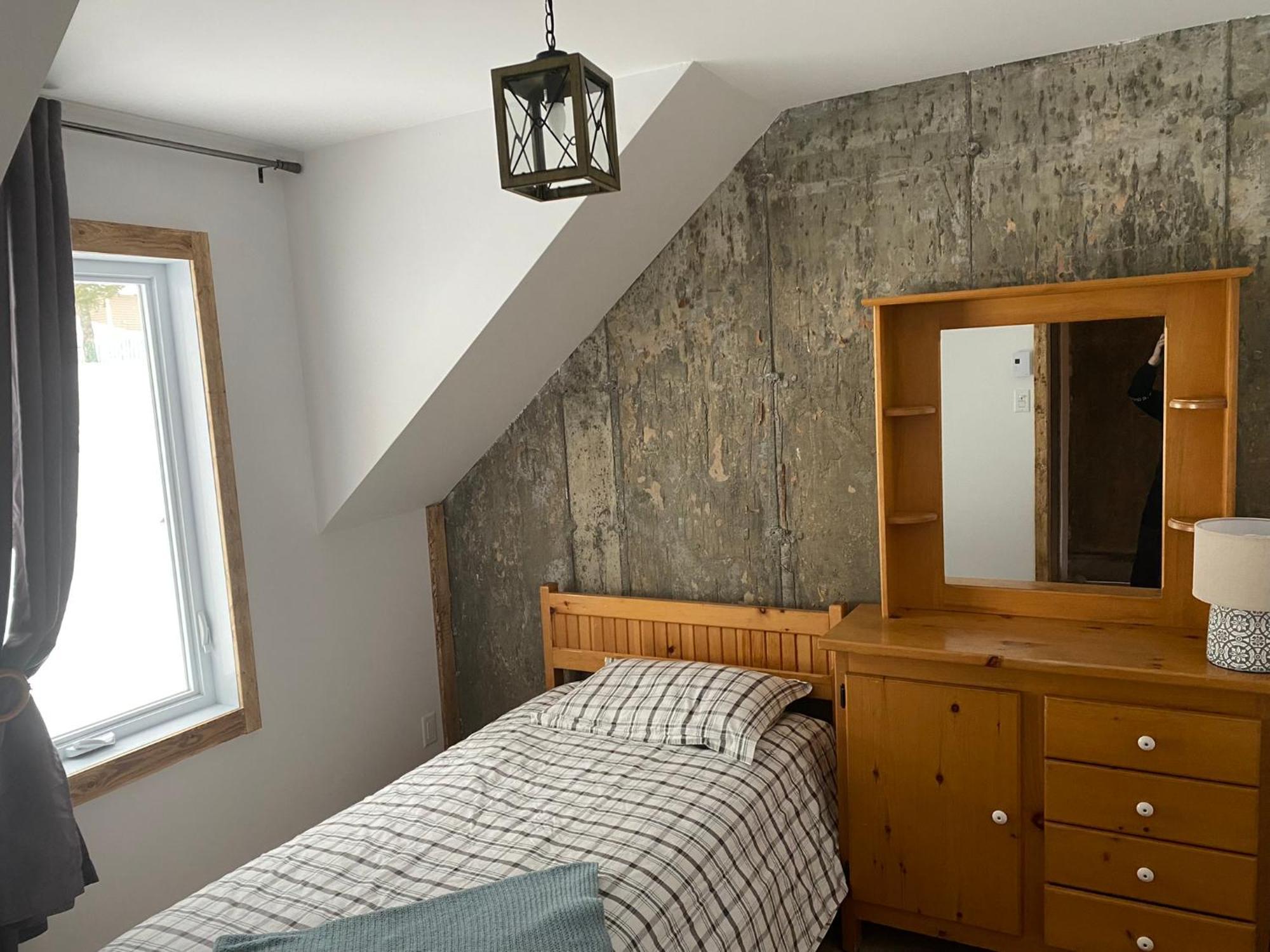 Mont Edouard De 4 Unites Apartment
